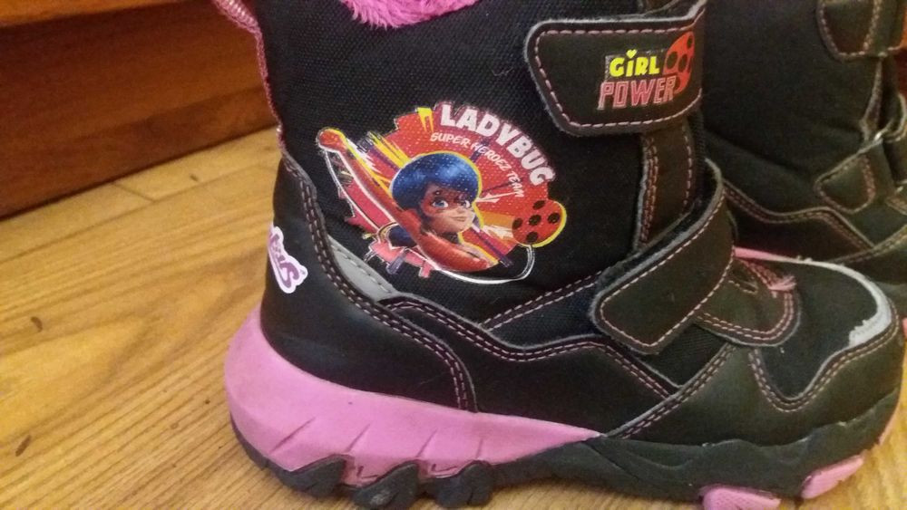 Śniegowce dziewczęce buty zimowe LADYBUG r.29