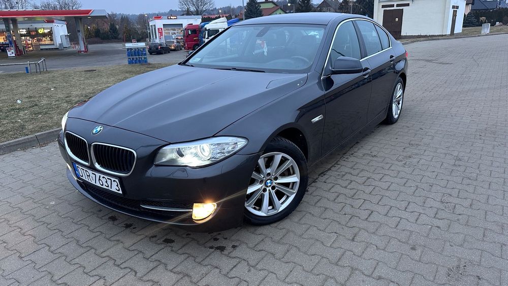 BMW Seria 5 Nowy silnik i sprzęgło moc 272 konie turbo benzyna