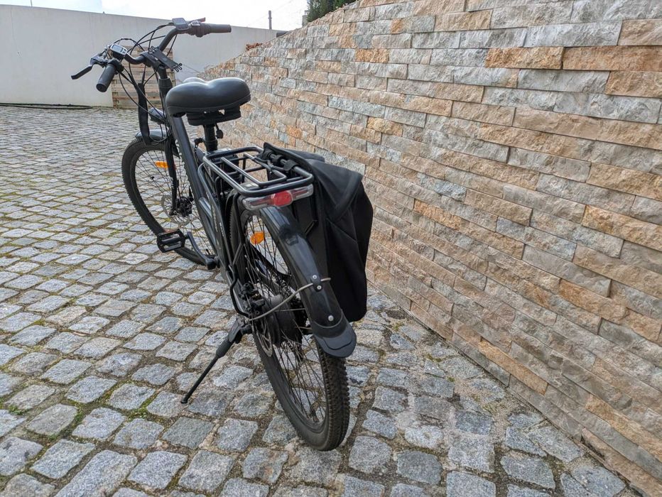 Bicicleta Elétrica Citadina Velobecane como nova