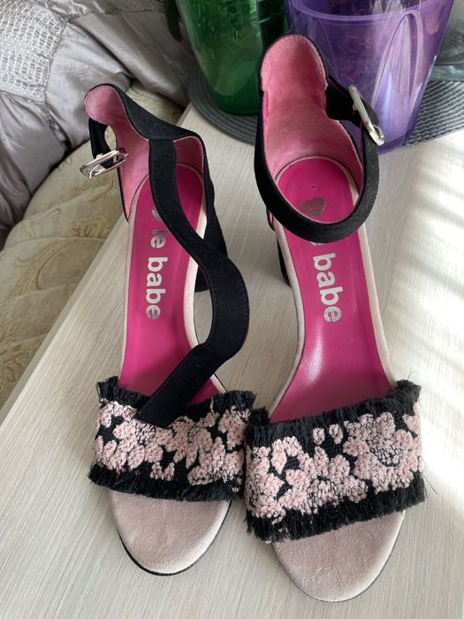 Босоножкі 40 розмір