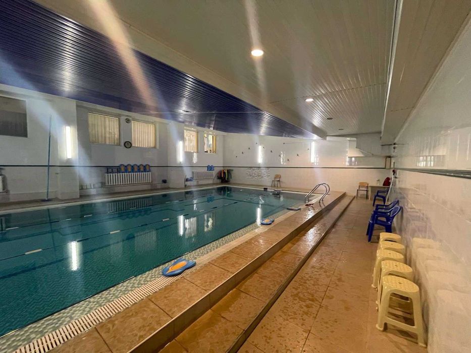 Отдельно стоящее здание а Пересыпском районе/Крымский бульвар. 1S75