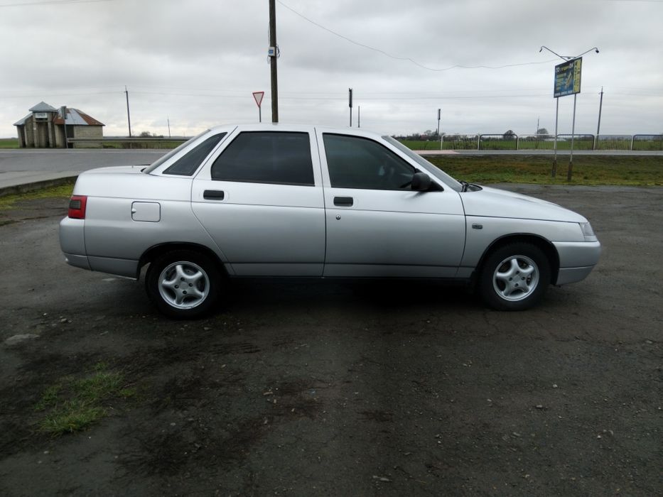 ваз 2110 газ.бензин