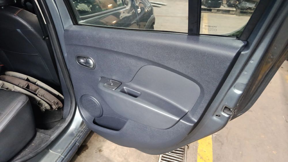 Conjunto de bancos DACIA Sandero II (5S_)