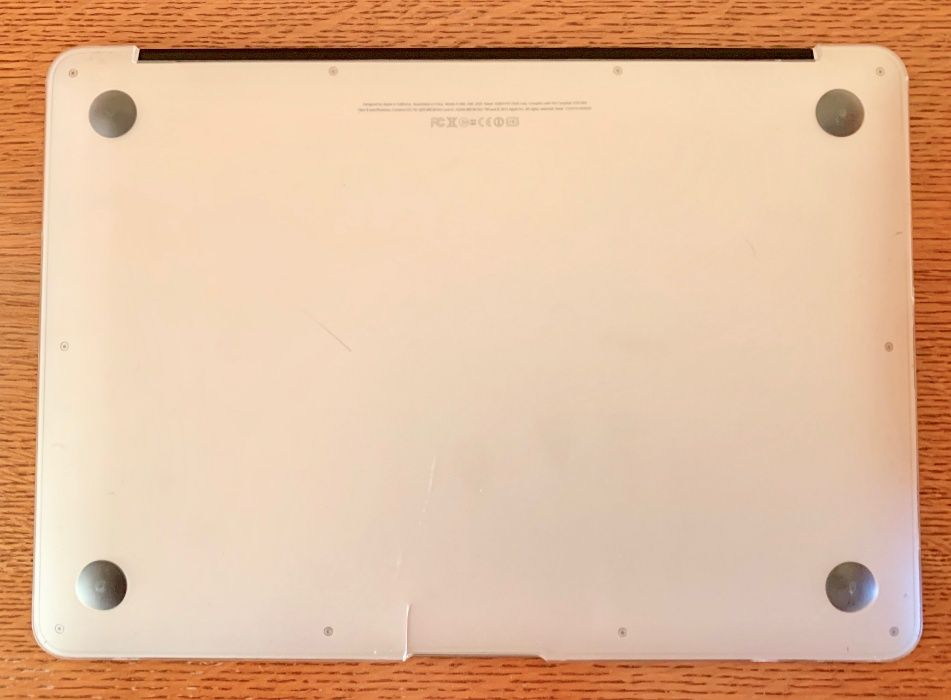 Macbook Air 13'' (MD231LL/A) w super obudowie JCPAL Mac Guard Ultra