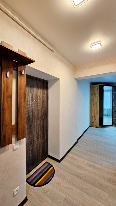 Продам 2х комнатную квартиру в Центре с Ремонтом