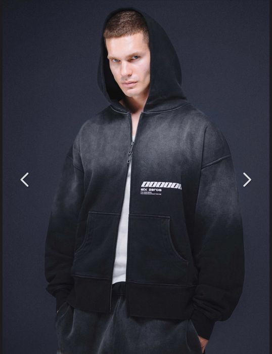 Six zeros zip hoodie S