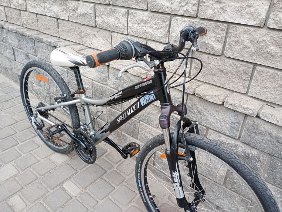 Велосипед подростковый SPECIALIZED 24"