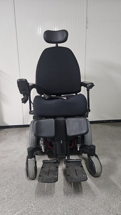 Cadeira elétrica com elevação de assento