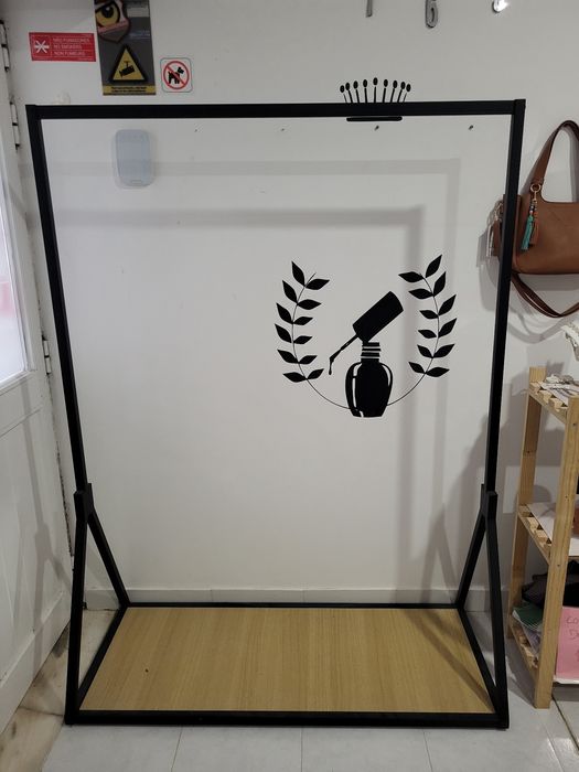 Expositores de loja de roupa