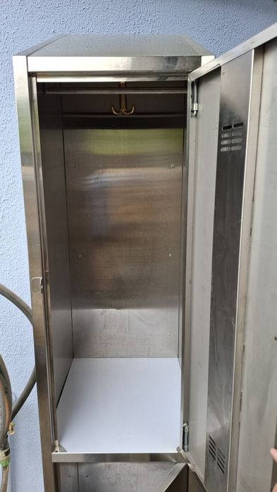 Conjunto de 4 cacifos de 2 portas/1 corpo inox