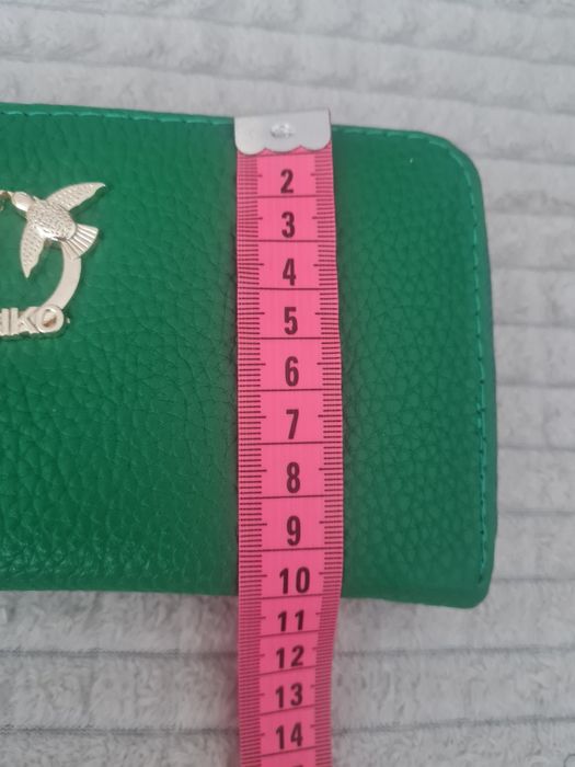 Pinko damski portfel w kolorze zielonym