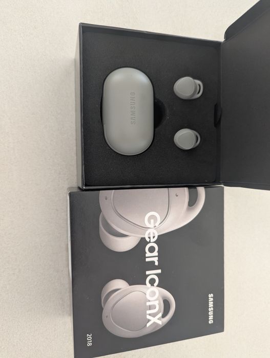 Навушники Samsung gear iconx