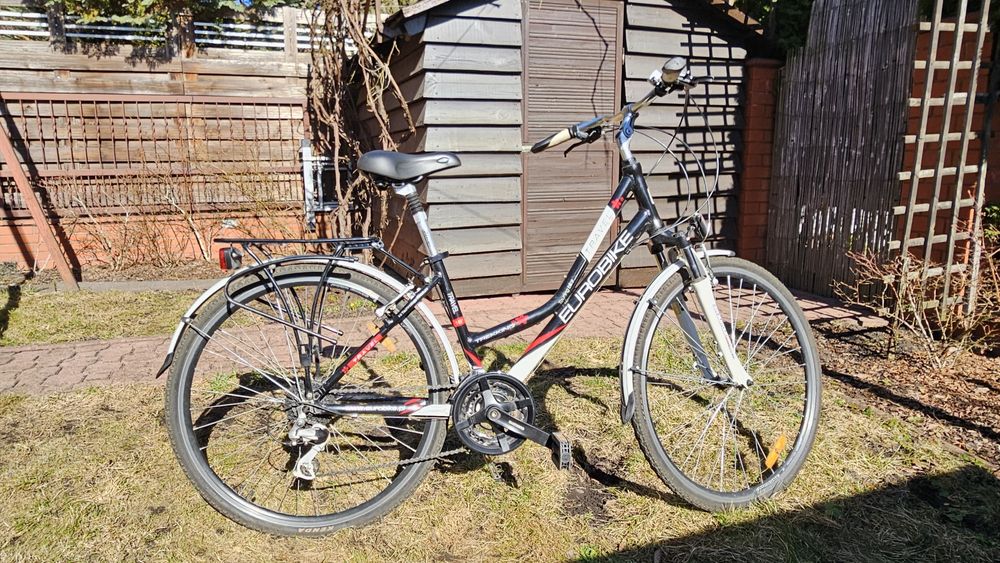 Rower Eurobike trekingowy 28''
