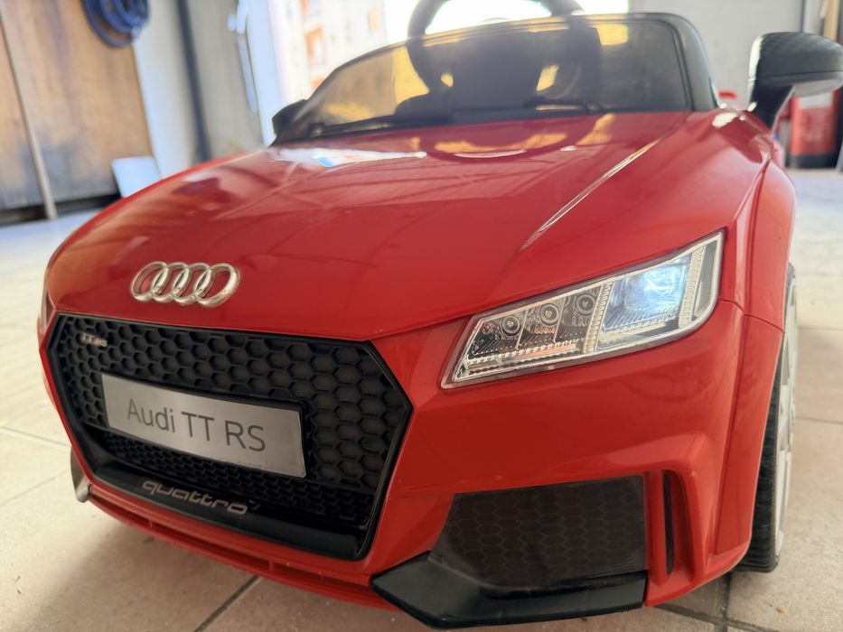 Carro Audi para Criancas