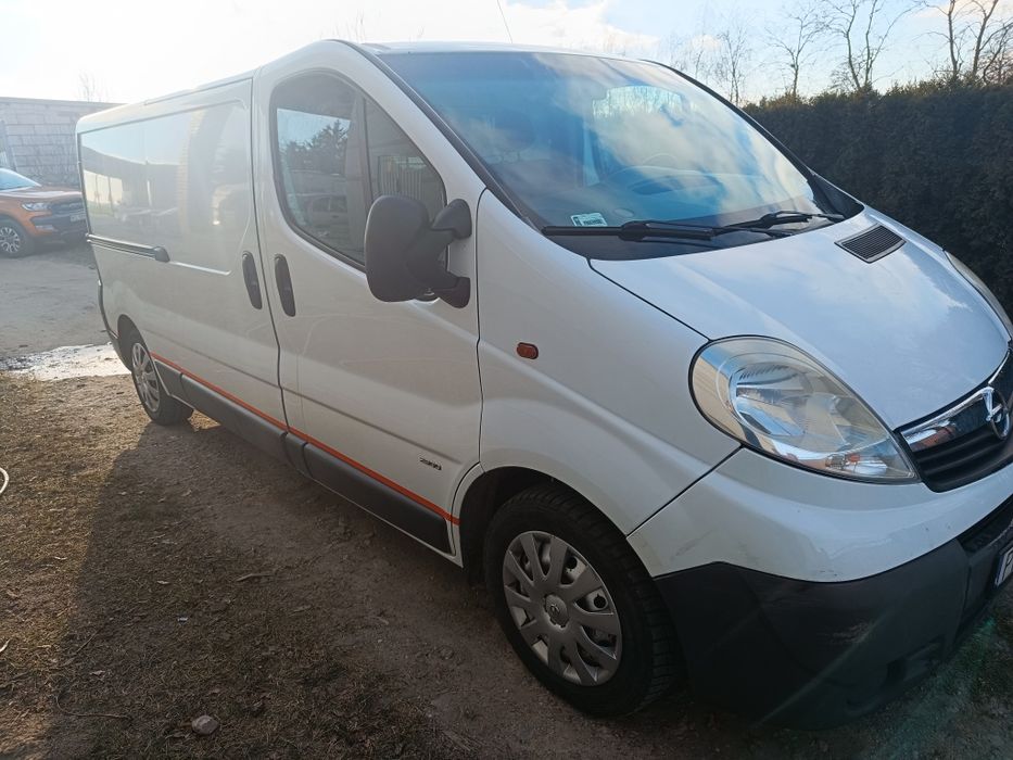 Opel Vivaro L2H1, 2.0 TDCi 2013