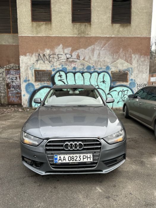 Продам Audi A4B8 (FL) Терміново!