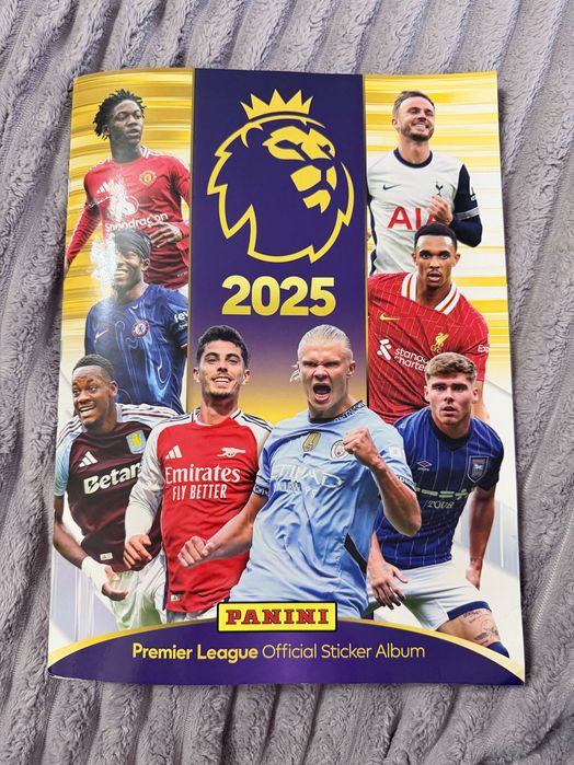 Продам Наклейки Panini Premier league 2025
