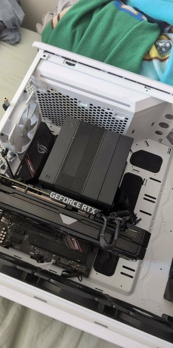 Asus GeForce RTX 3080 ti Rog Strix