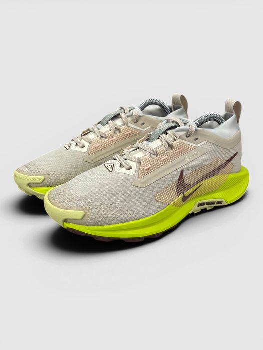 Buty Sportowe Nike Pegasus Trail 5 Gore-Tex Morelowy Zielony Rozmiar 38