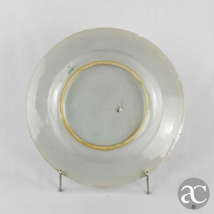 Prato porcelana China período Yongzheng séc. XVIII, flores e inseto n3