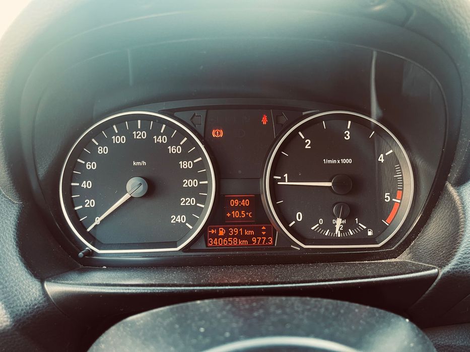 BMW série 1 116d — photo 3