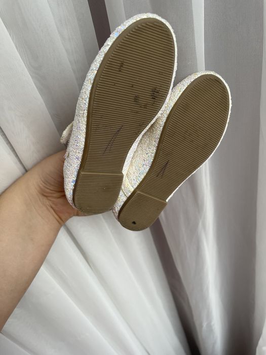 Туфельки для девочки