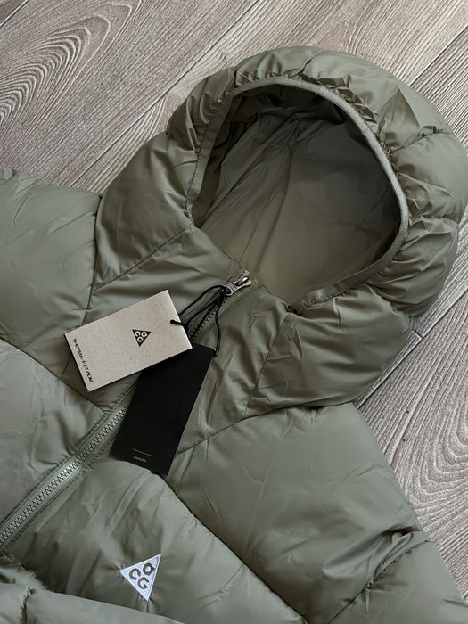 Топові пухани Nike Acg / Nike acg storm fit