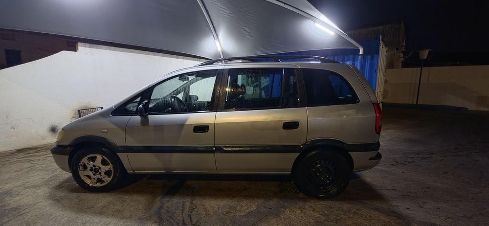 Opel Zafira 1.6 16v