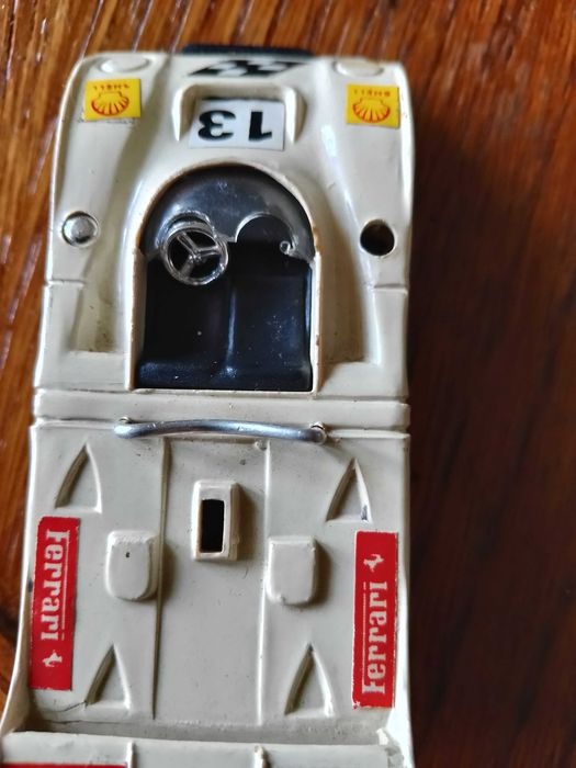 zabytkowy , kolekcjonerski model samochodu wyścigowego Ferrari '13"