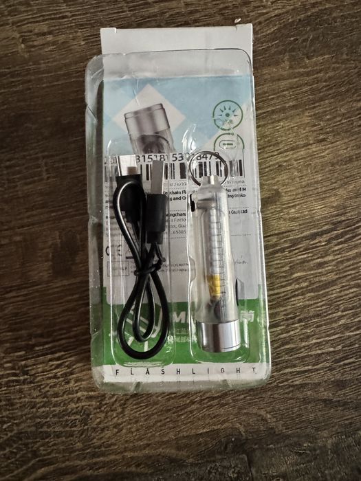 Фонарик карманный мини