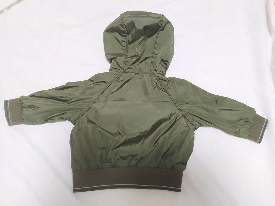 Хороша курточка на хлопчика!