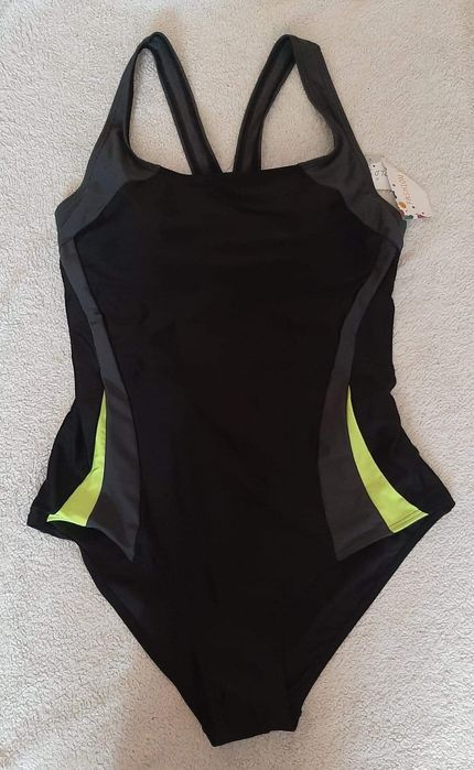 Kostium kąpielowy jednoczęściowy Fashion World