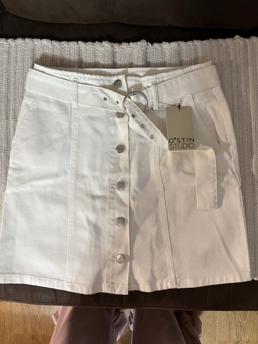 Спідниця біла нова