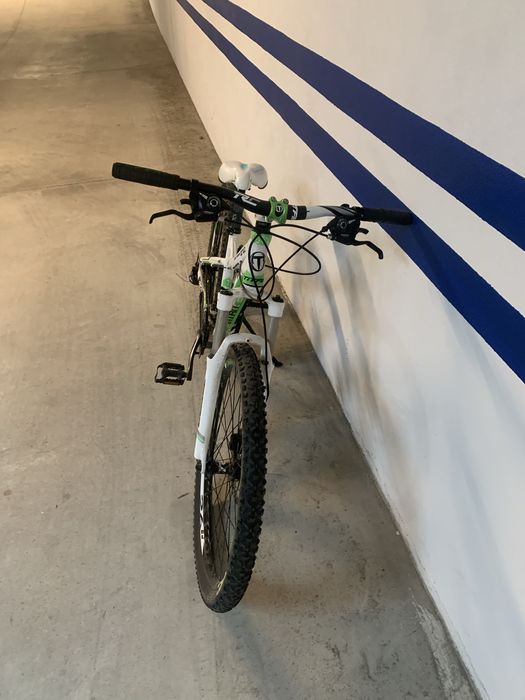 Titan TRC Calypso Cruz Bicicleta Montanha M Mulher