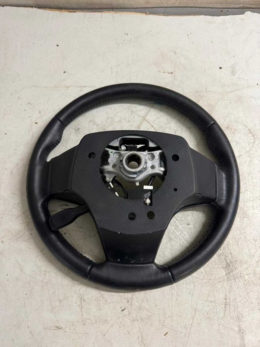 Kierownica Toyota Avensis T27 Lift 15-18r