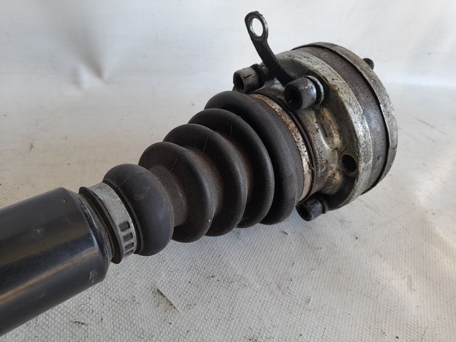 Transmissão frente direita SEAT Leon (1P1)