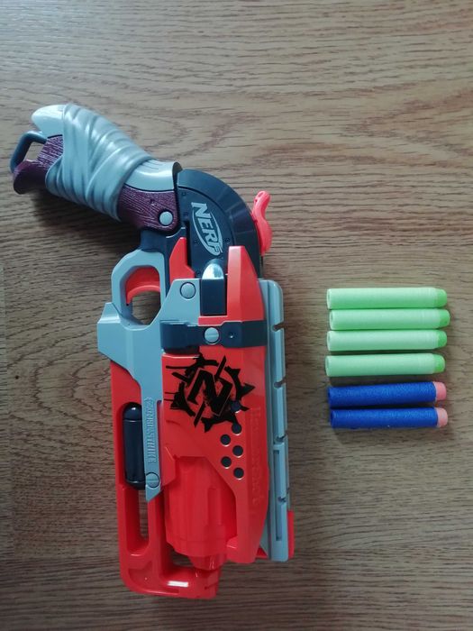 Peças Nerf, em excelentes condições