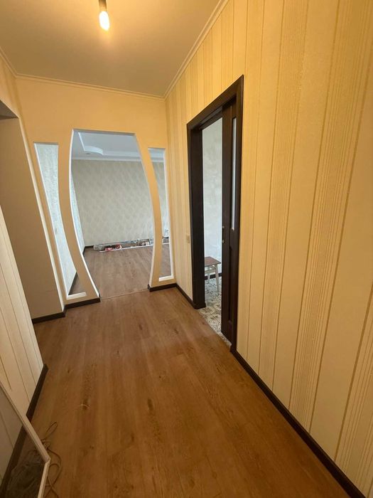 Продам 3х квартиру на другому поверсі