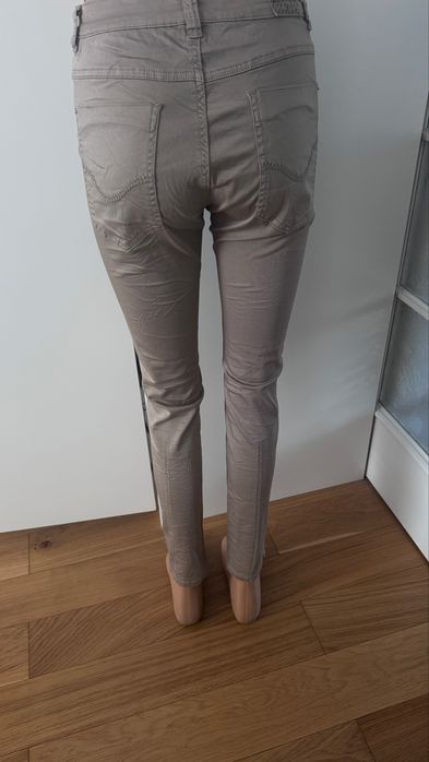 Spodnie damskie Bianco roz 38