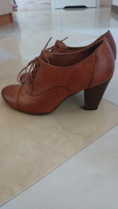 Półbuty damskie Lasocki