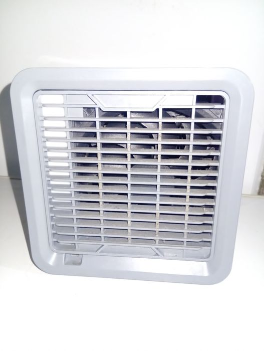 Ventoinha e candeeiro