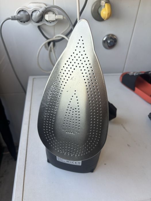 Ferro de engomar a vapor rowenta DW4345D1