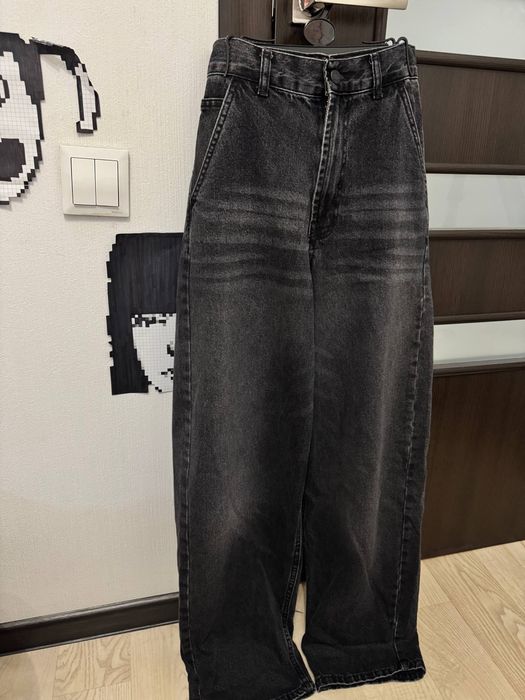 IT’S BASIC  длинна 98 талия 36 бедра 51