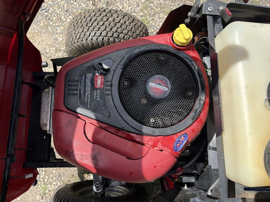Traktorek kosiarka Husqvarna TORO DH210