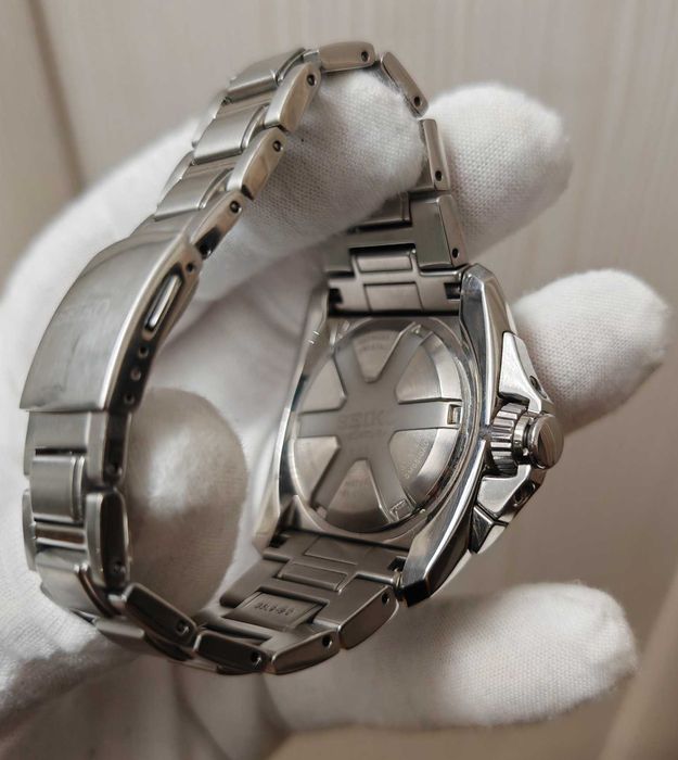 Чоловічий годинник Seiko Velatura Blue SUN011P1 Kinetic Sapphire GMT