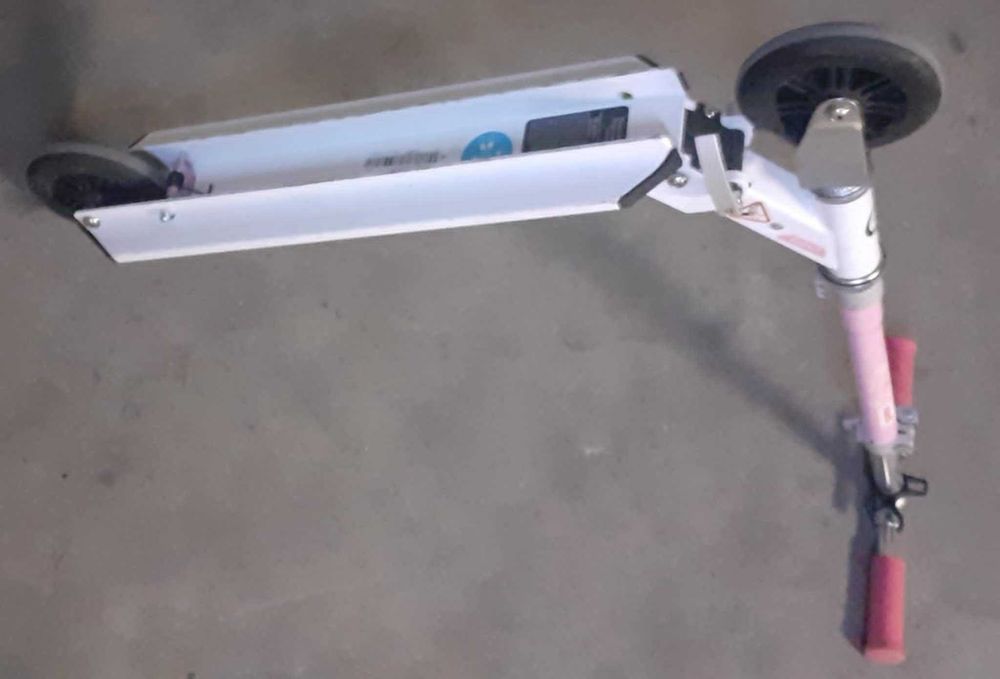 Trotinete Dobrável para crianças Oxelo (Côr de Rosa e Branco)