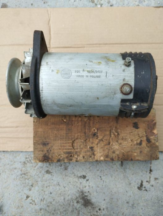 ГАЗ М-20 ГАЗ-69 прокладки и комплектующие двигателя.