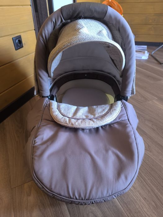 Дитяча коляска 2 в 1  підходить для хлопчика так і для дівчинки