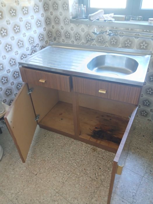 Móvel com Lava loiça