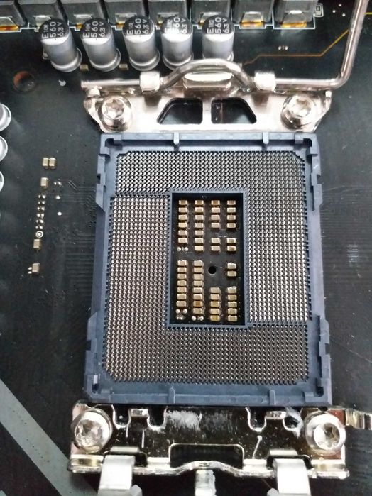 Материнська плата MSI MPG Z690 Edge WiFi  DDR5!